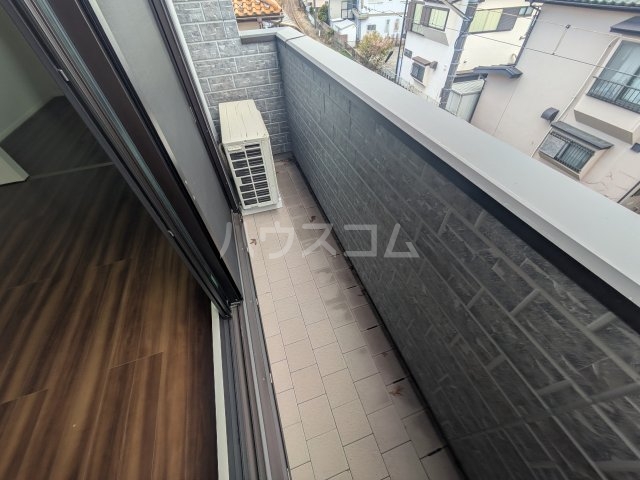 25/30 バルコニー