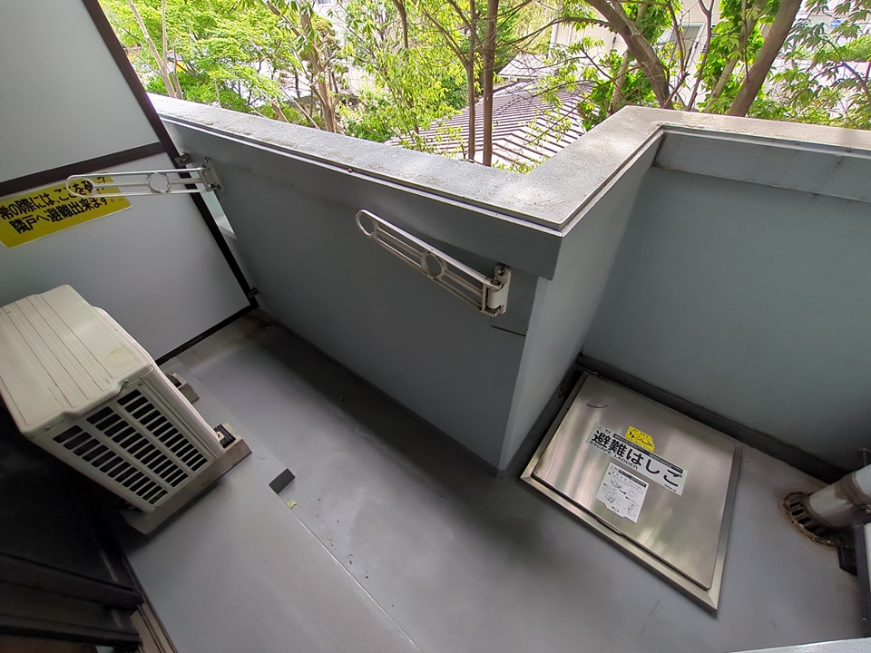 21/30 バルコニー