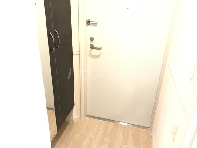 14/30 玄関