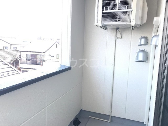 21/30 バルコニー