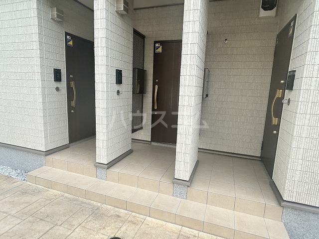 4/8 エントランス