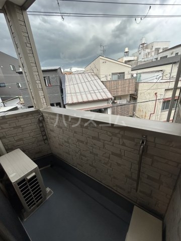 13/23 バルコニー