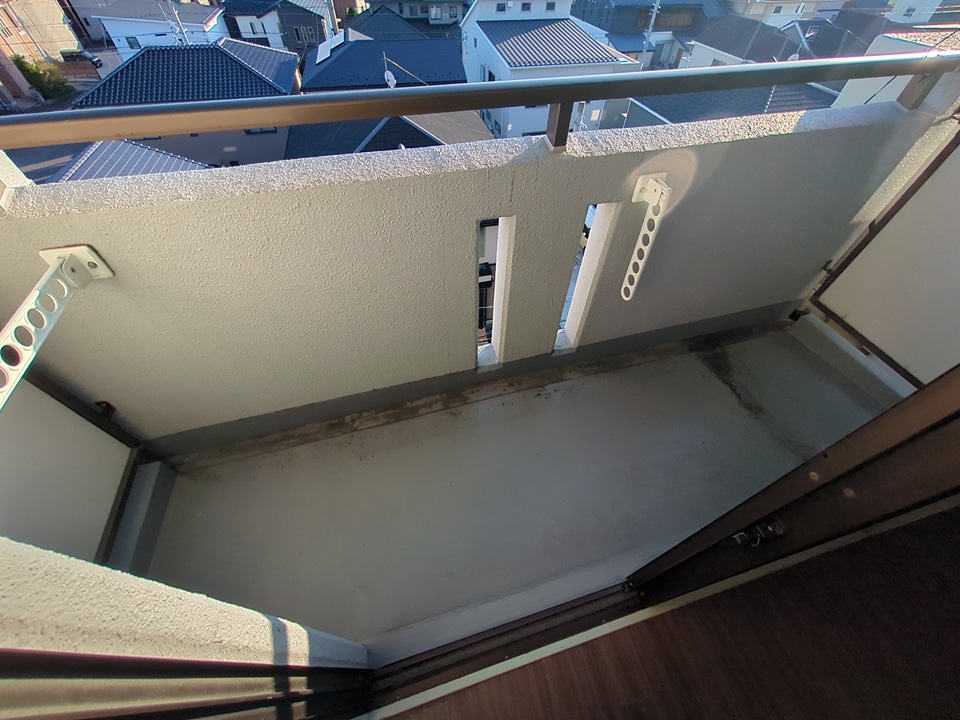 18/30 バルコニー