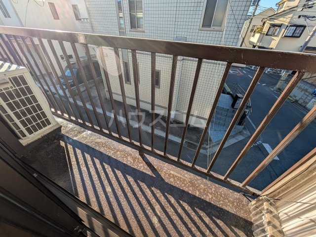 25/30 バルコニー