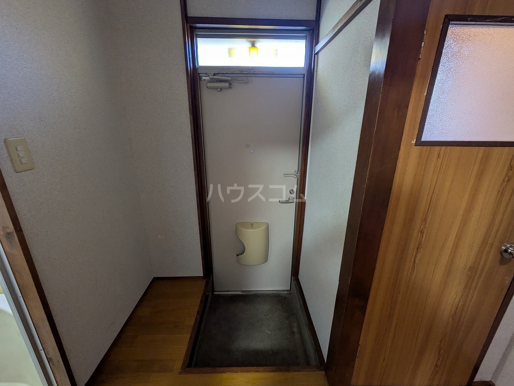 13/30 玄関
