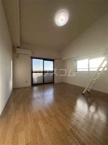 2/30 リビング/ダイニング