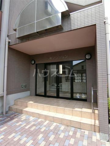 2/11 エントランス