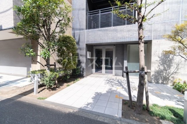 3/10 エントランス