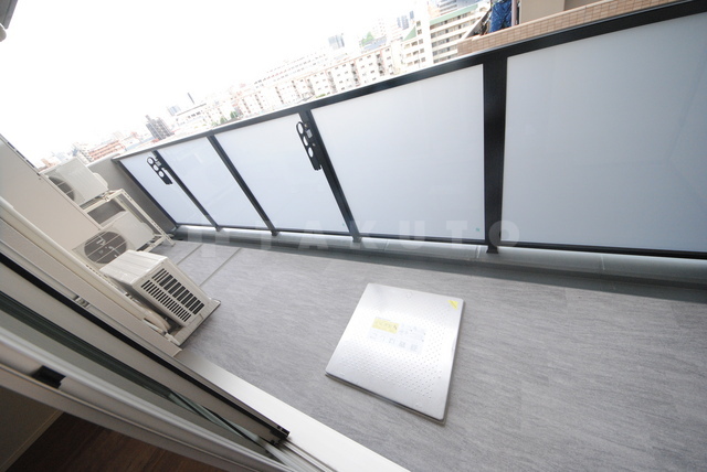 21/30 バルコニー