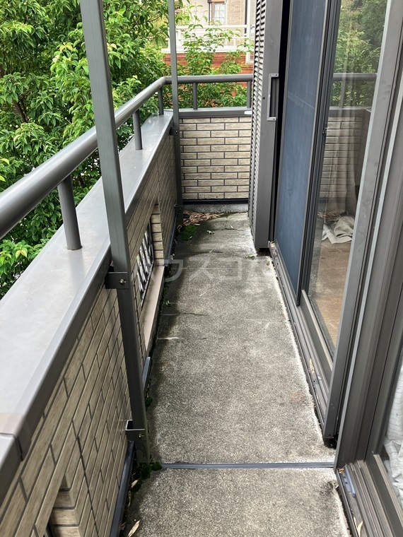 14/23 バルコニー