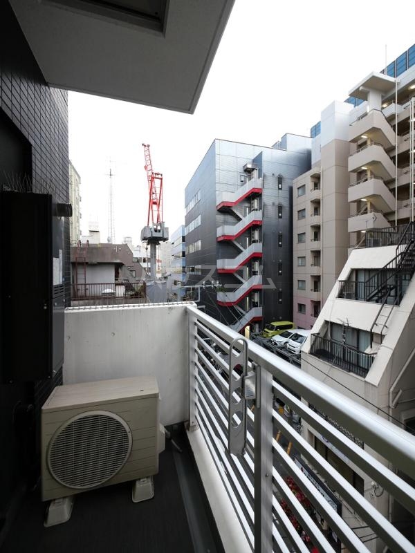 13/22 バルコニー