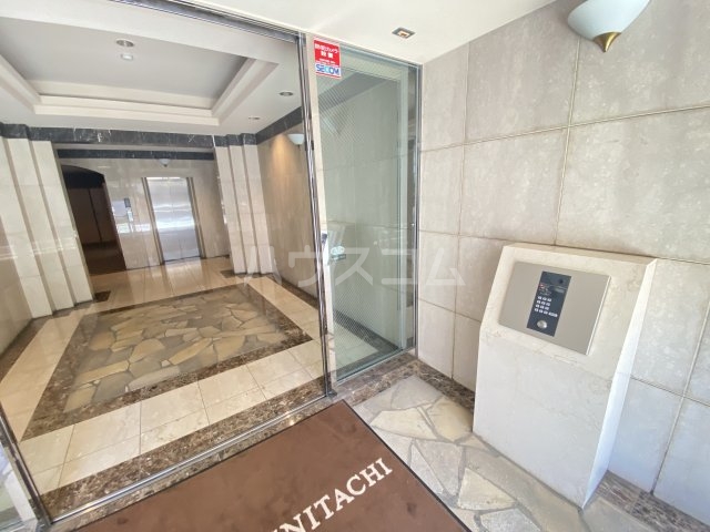 2/11 エントランス