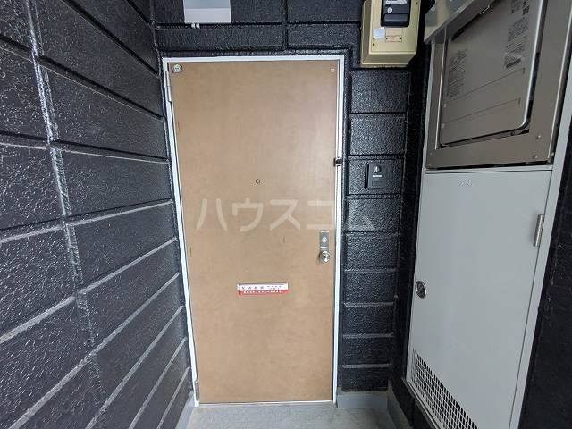 29/30 エントランス