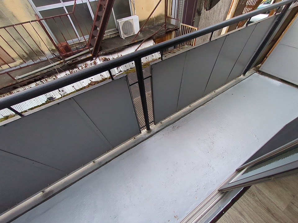 14/23 バルコニー