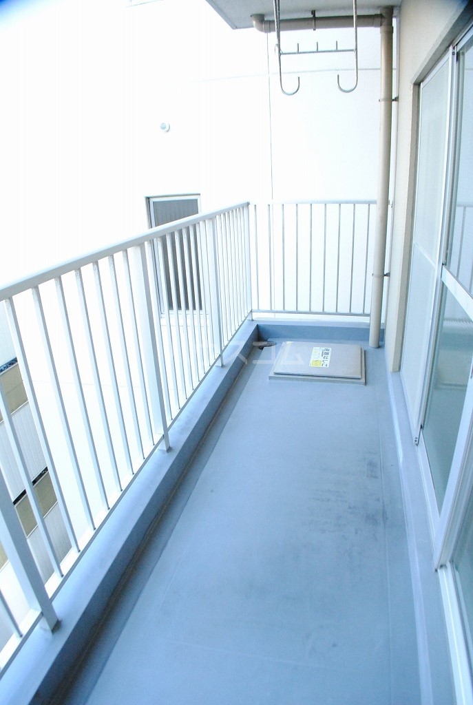 12/13 バルコニー