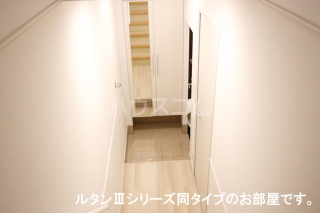 14/22 エントランス