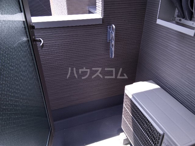 14/23 バルコニー