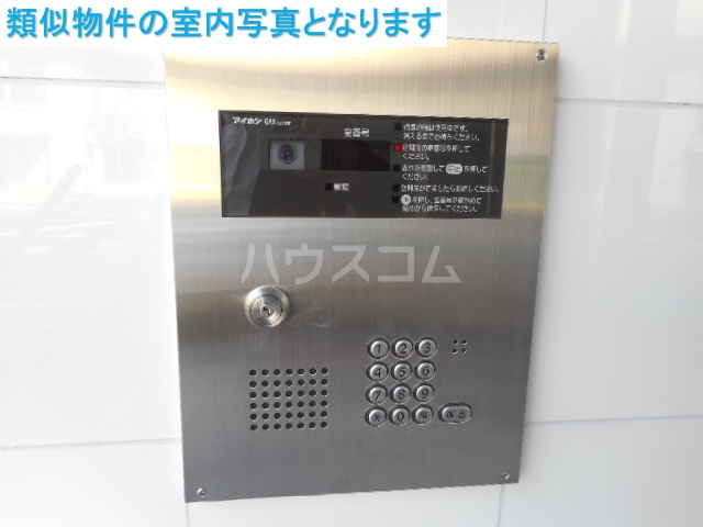 14/21 エントランス