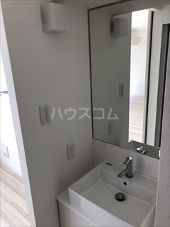 13/30 洗面