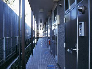 17/26 エントランス