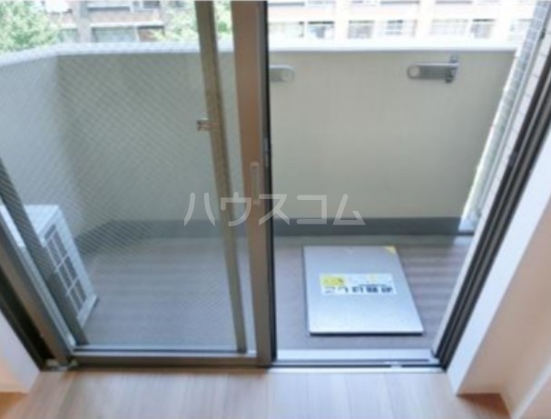 13/22 バルコニー