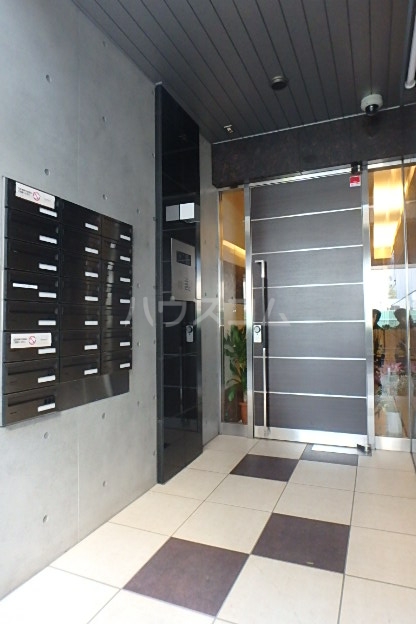 17/24 エントランス