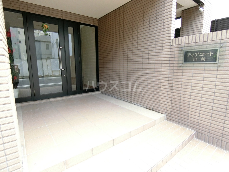 2/11 エントランス