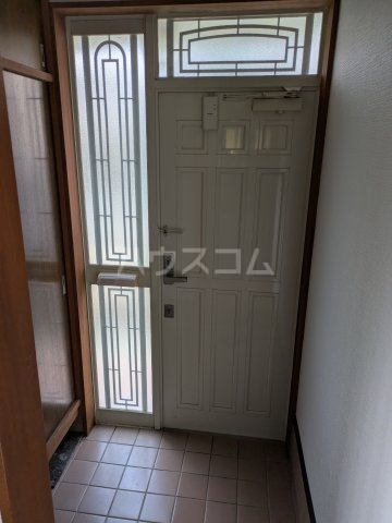 13/29 玄関