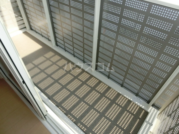 13/23 バルコニー