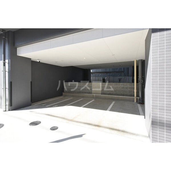 15/22 駐車場