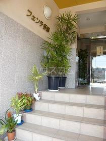 15/23 エントランス