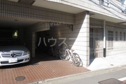 3/8 エントランス