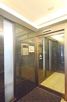 2/10 エントランス