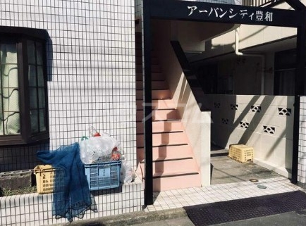 16/21 エントランス