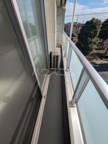 16/27 バルコニー