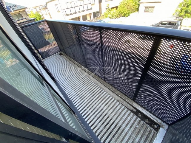 20/30 バルコニー