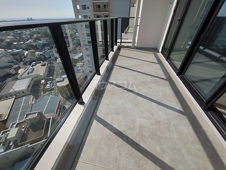 13/29 バルコニー