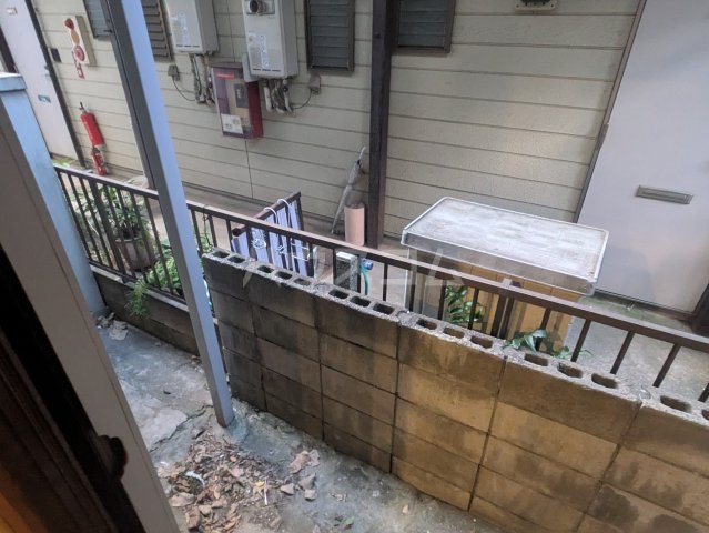 19/30 バルコニー