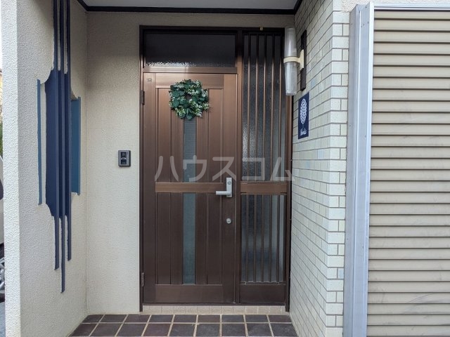13/30 玄関