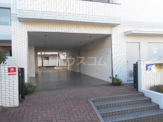 3/5 エントランス