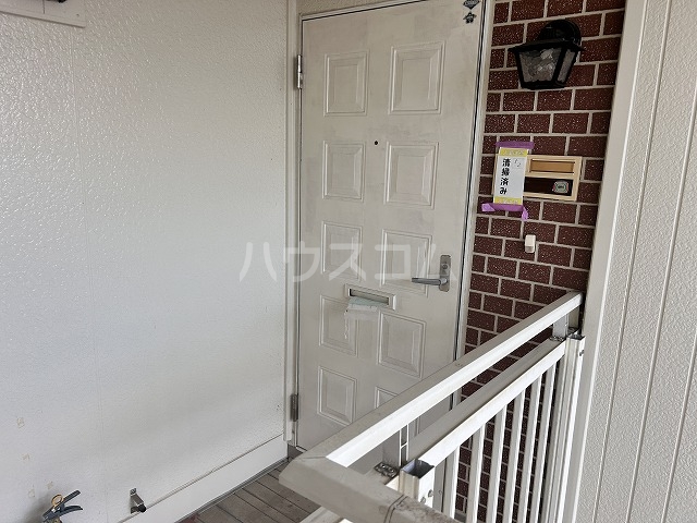 2/5 エントランス