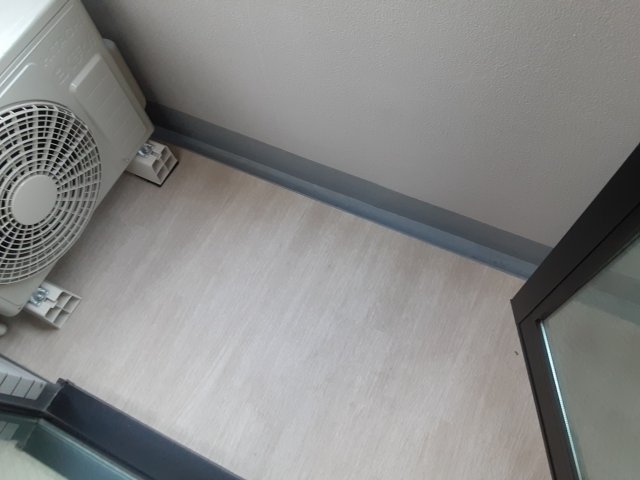 23/30 バルコニー