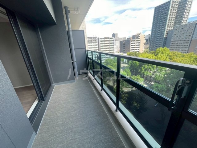 19/30 バルコニー