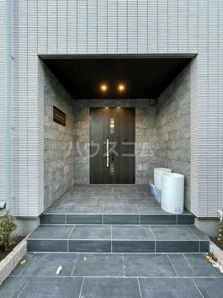 2/10 エントランス