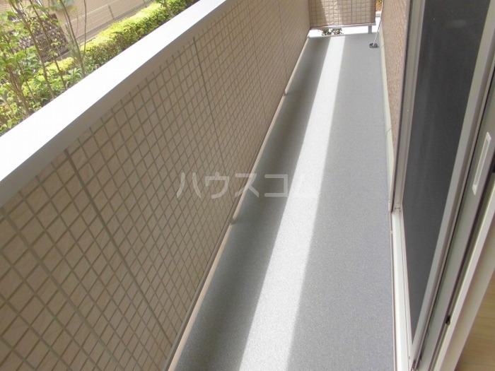 13/30 バルコニー