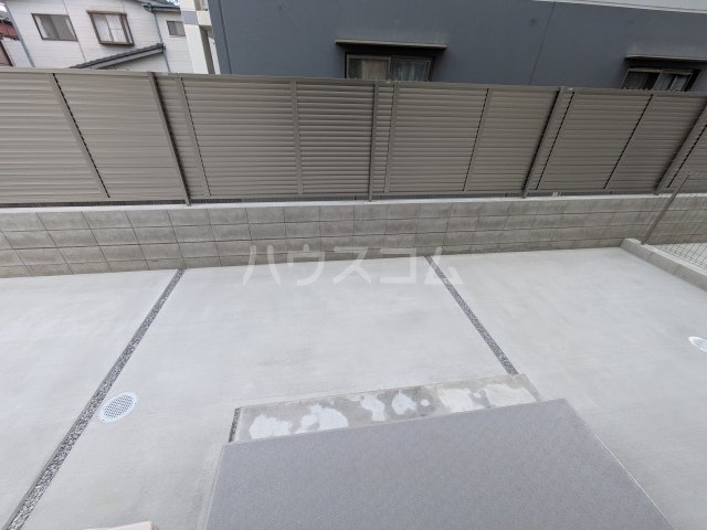 20/30 バルコニー