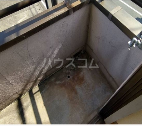 14/28 バルコニー