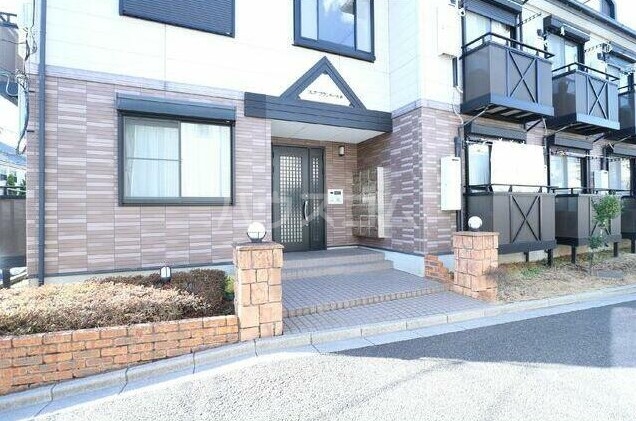 20/27 エントランス