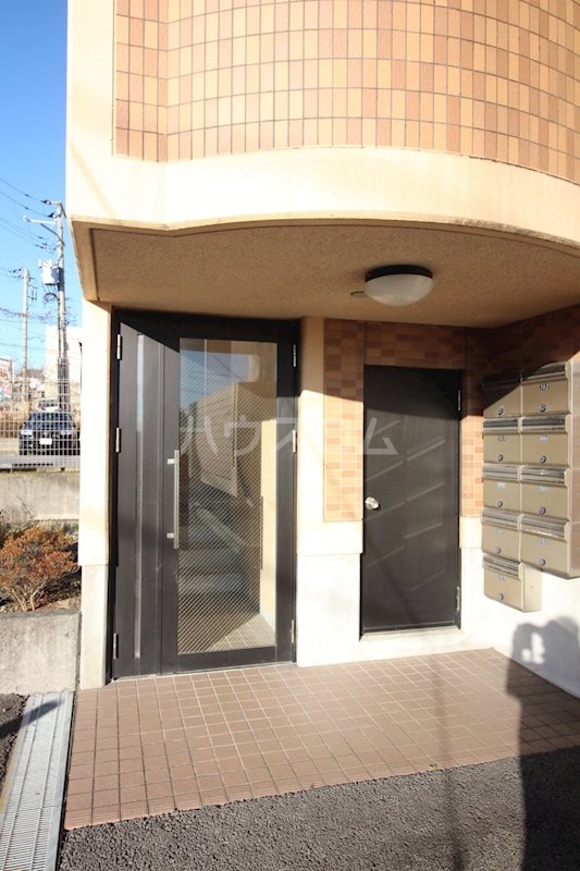 20/25 エントランス