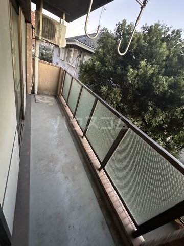 20/30 バルコニー